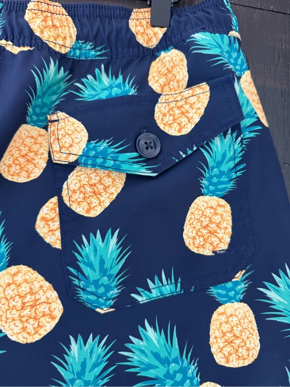 J. Crew flex swim‎ shorts size large pineapple print stretch beach vacation pool